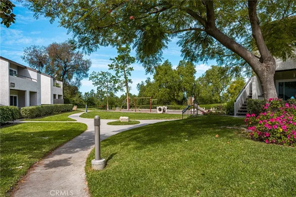 $625,000 | 21931 Rimhurst Drive, Unit 117, Lake Forest, CA 92630