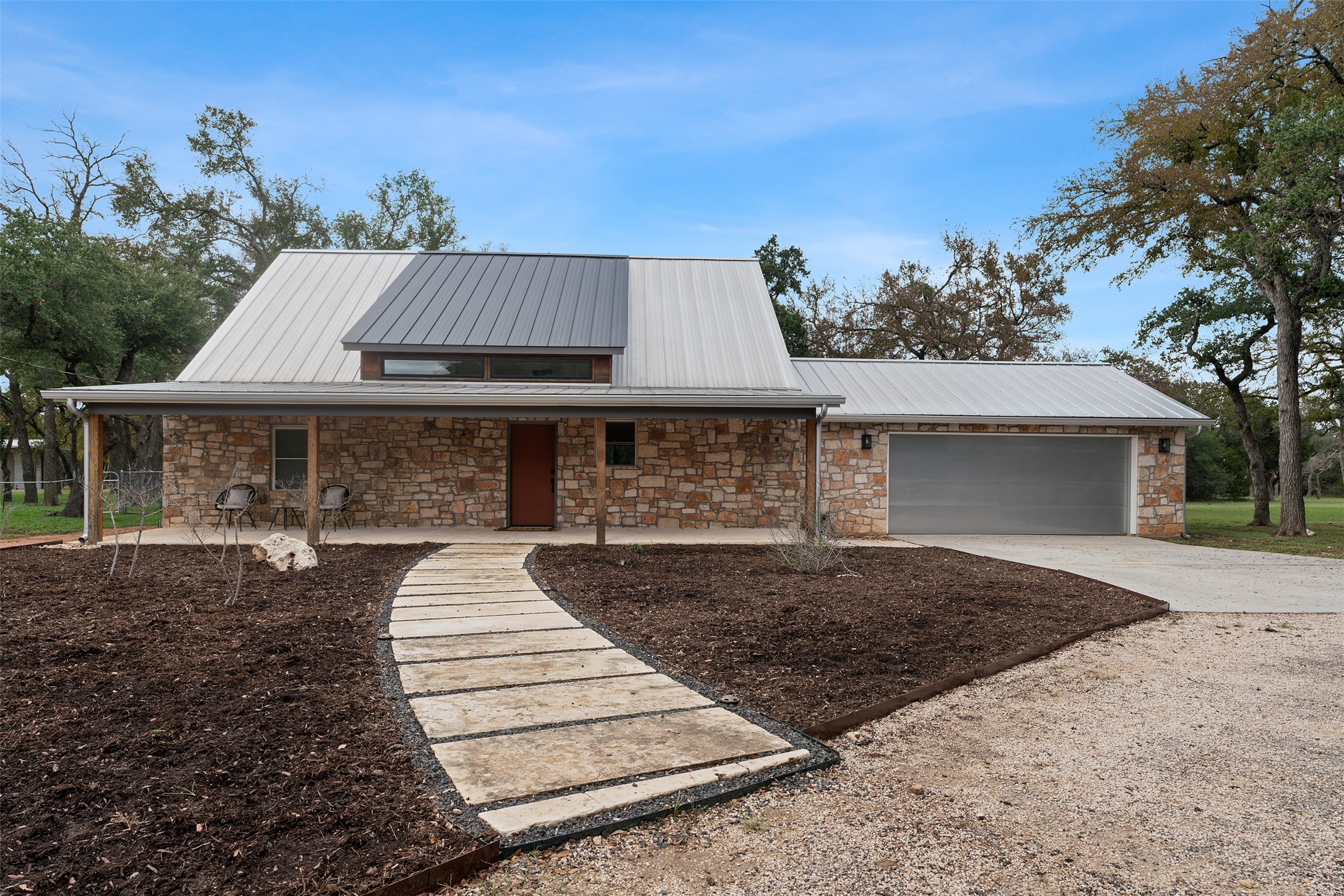 1100 Live Oak Road Leander, TX 78641 - Photo 3 of 40 Modern pavers