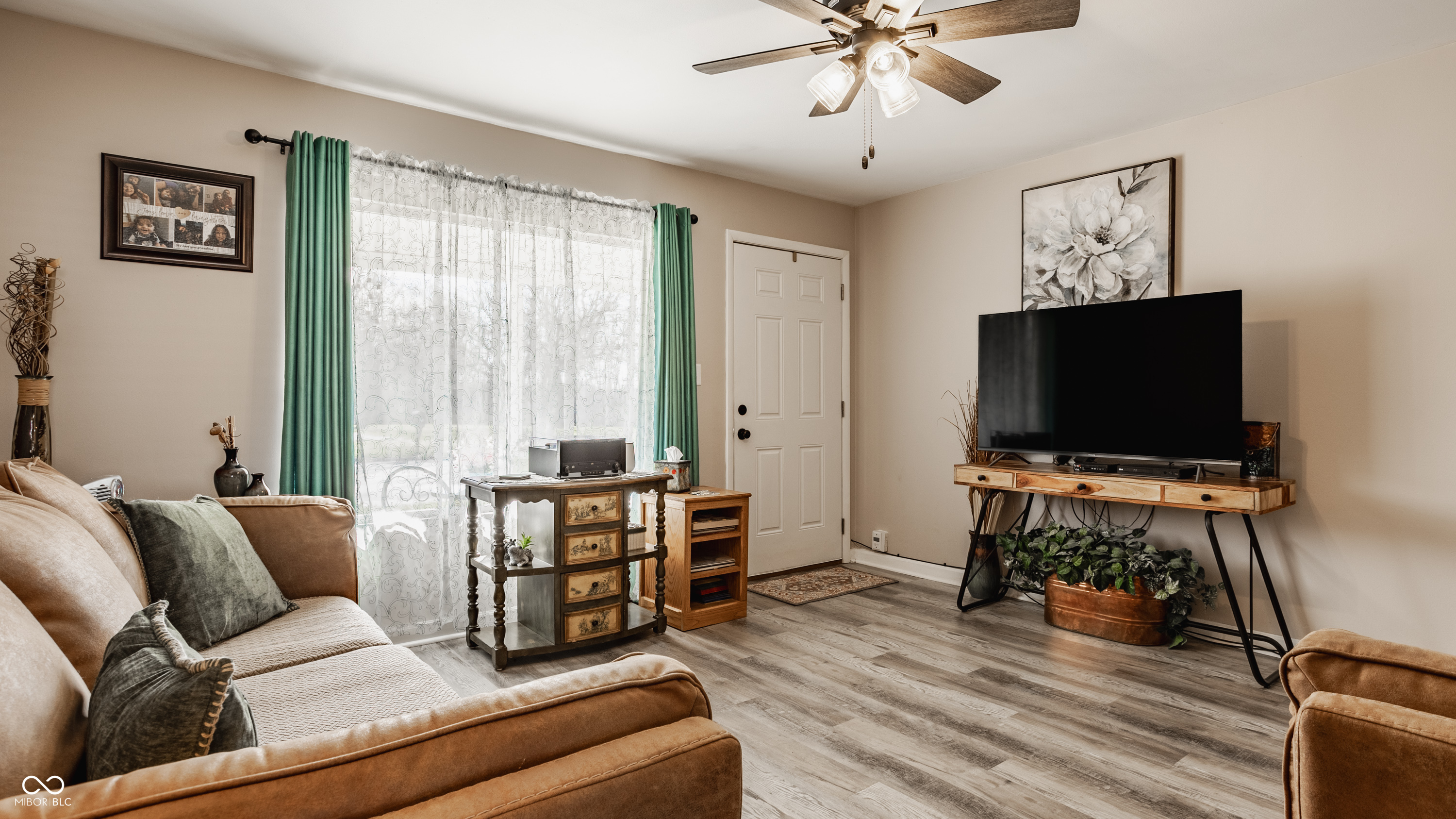 698 Indianapolis Road Mooresville, IN 46158 - Photo 18 of 38