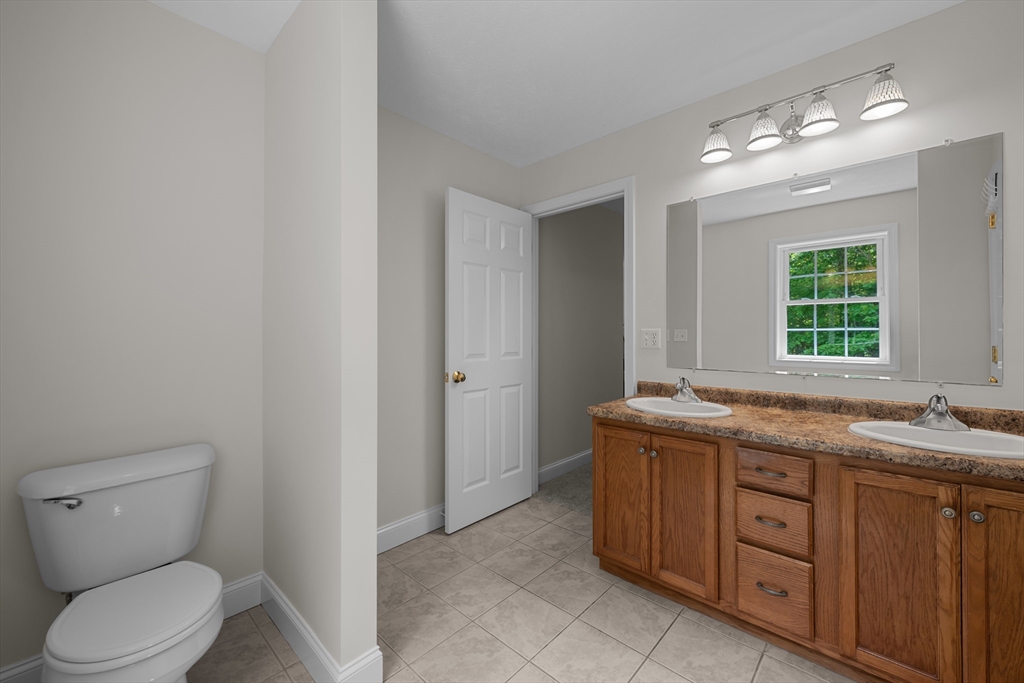151 Sterling Road Holden, MA 01522 - Photo 23 of 42
