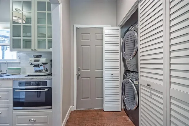 a view of a kitchen from the kitchen