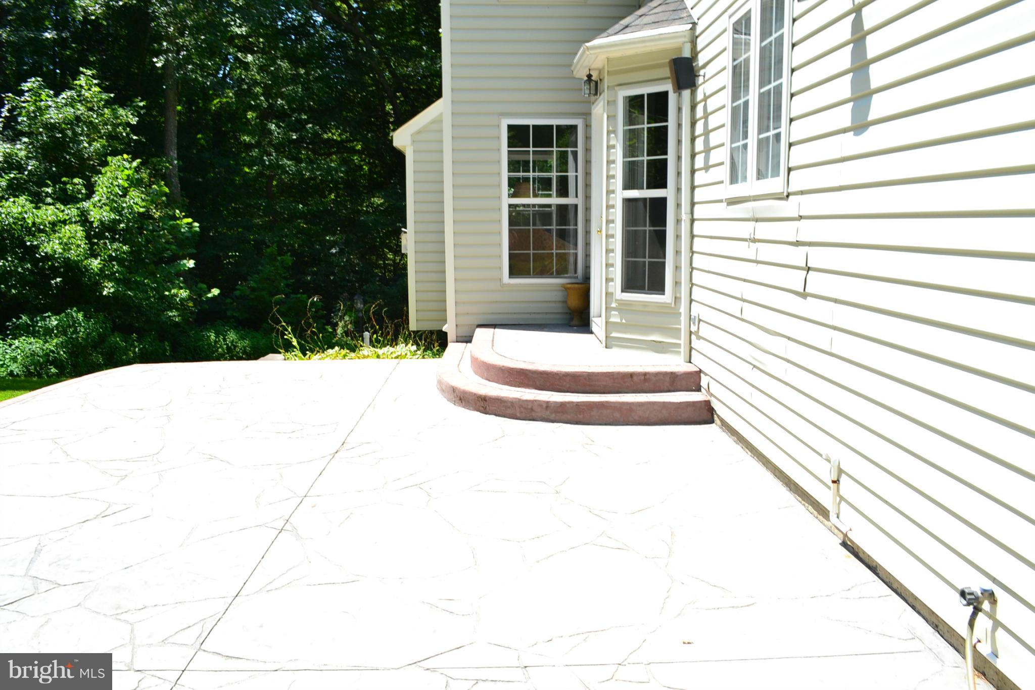 250 Potomac Run Road Fredericksburg, VA 22405 - Photo 3 of 28 Exterior (Rear)