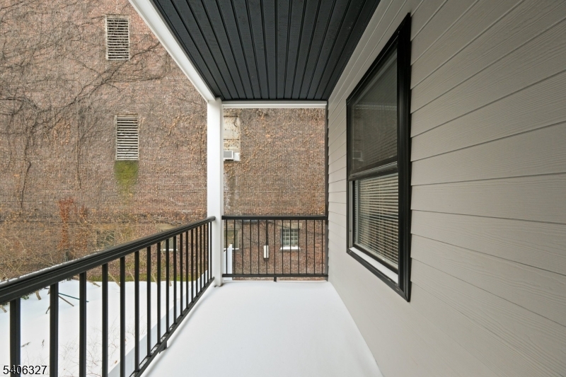 52 James Street, Unit 2 Newark, NJ 07102 - Photo 18 of 27 a view of a balcony