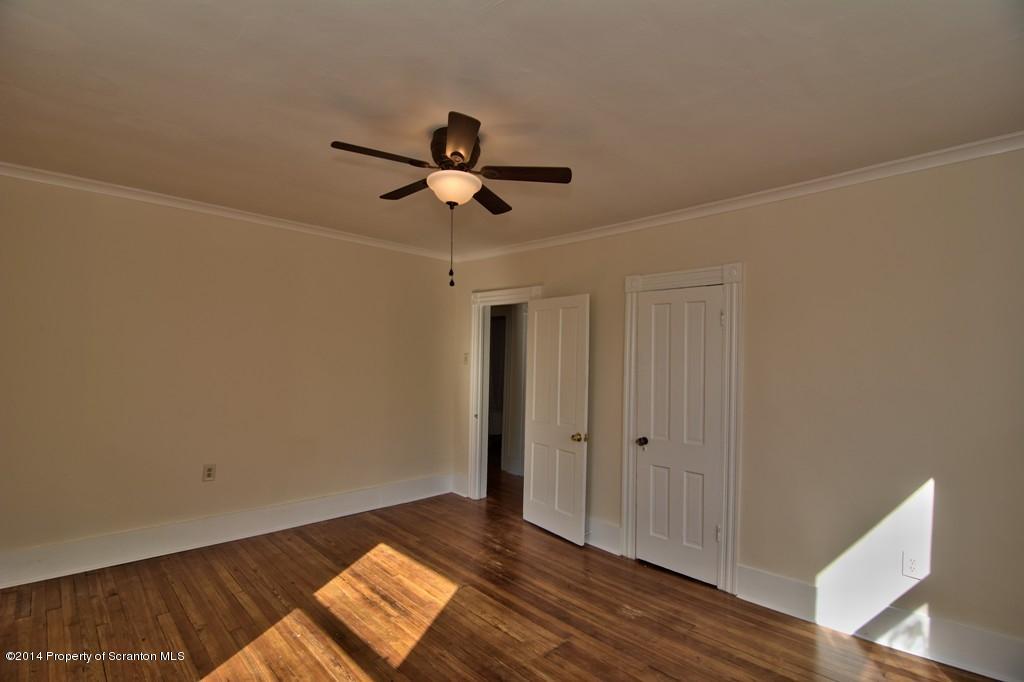 201 Newton Road Scranton, PA 18504 - Photo 9 of 67 Gallery Image 9
