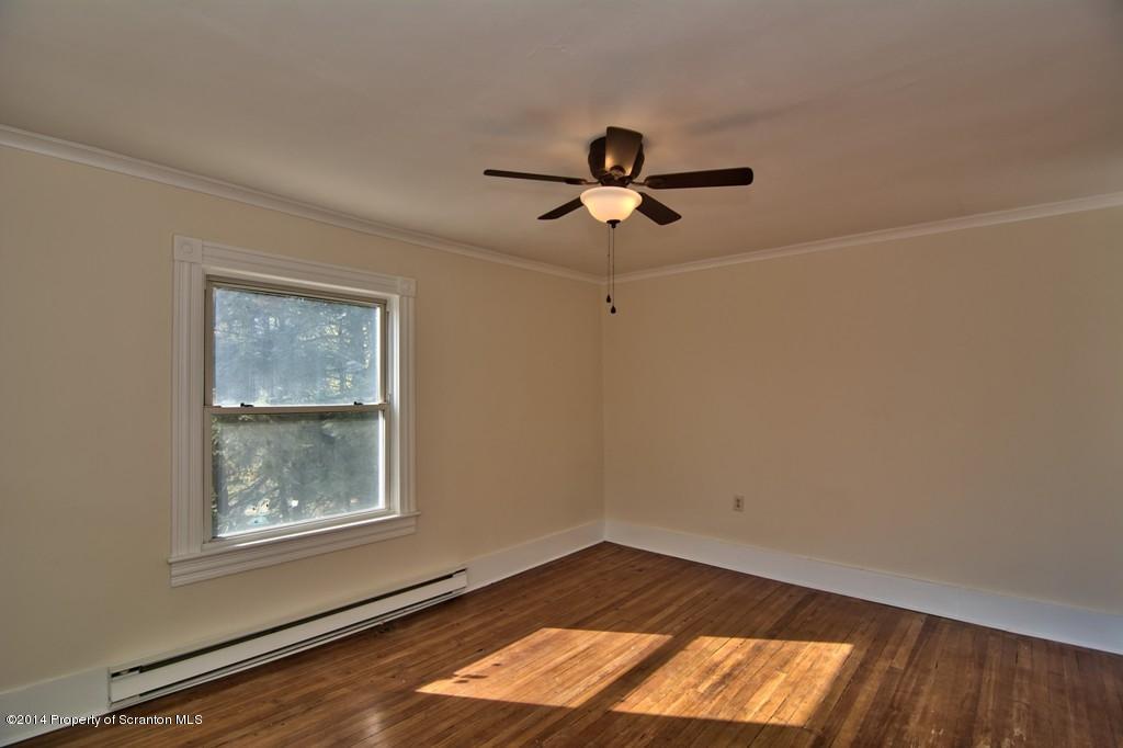 201 Newton Road Scranton, PA 18504 - Photo 10 of 67 Gallery Image 10