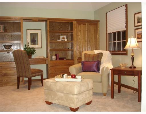 798 Scrubgrass Road Mt. Lebanon, PA 15243 - Photo 12 of 18 Studio/Study/Office. Sitting Room off of Master Suite