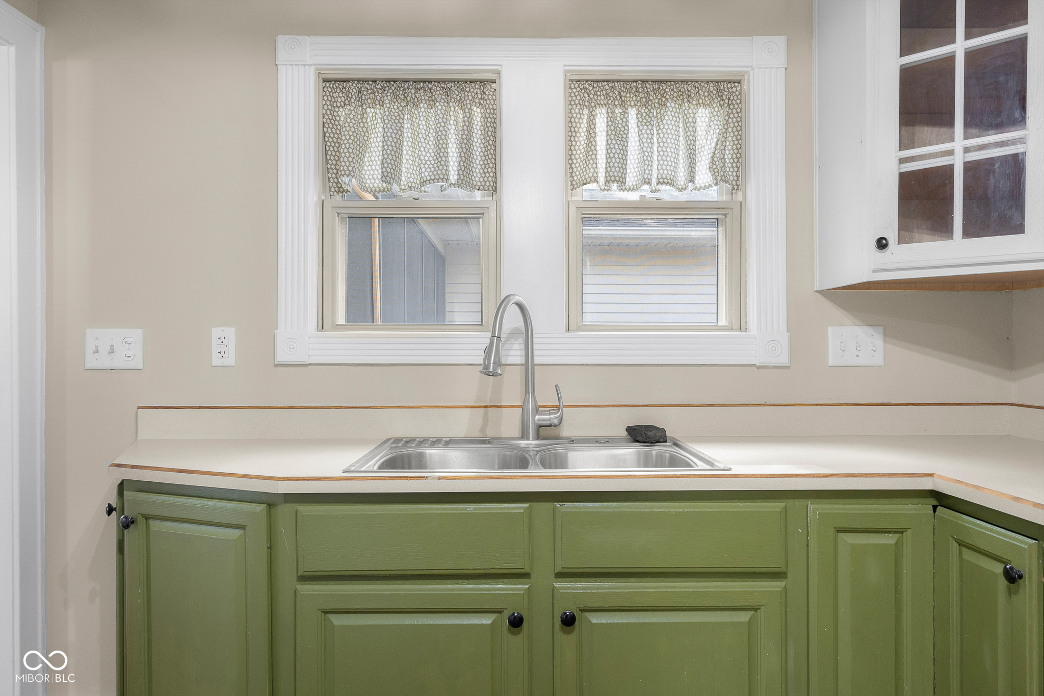 2108 Union Street Columbus, IN 47201 - Photo 13 of 33