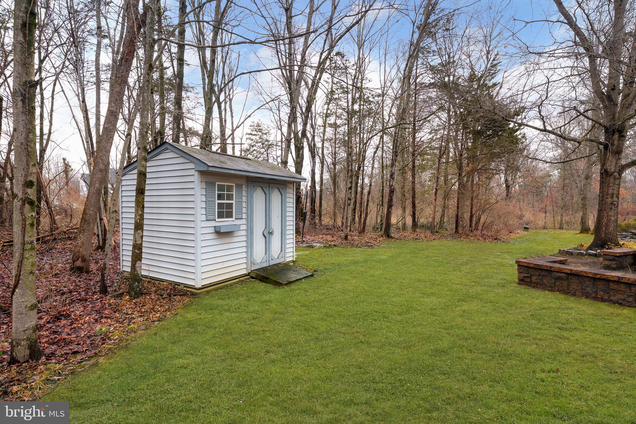 19 Rider Terrace Princeton, NJ 08540 - Photo 26 of 28 a backyard of a house with lots of green space