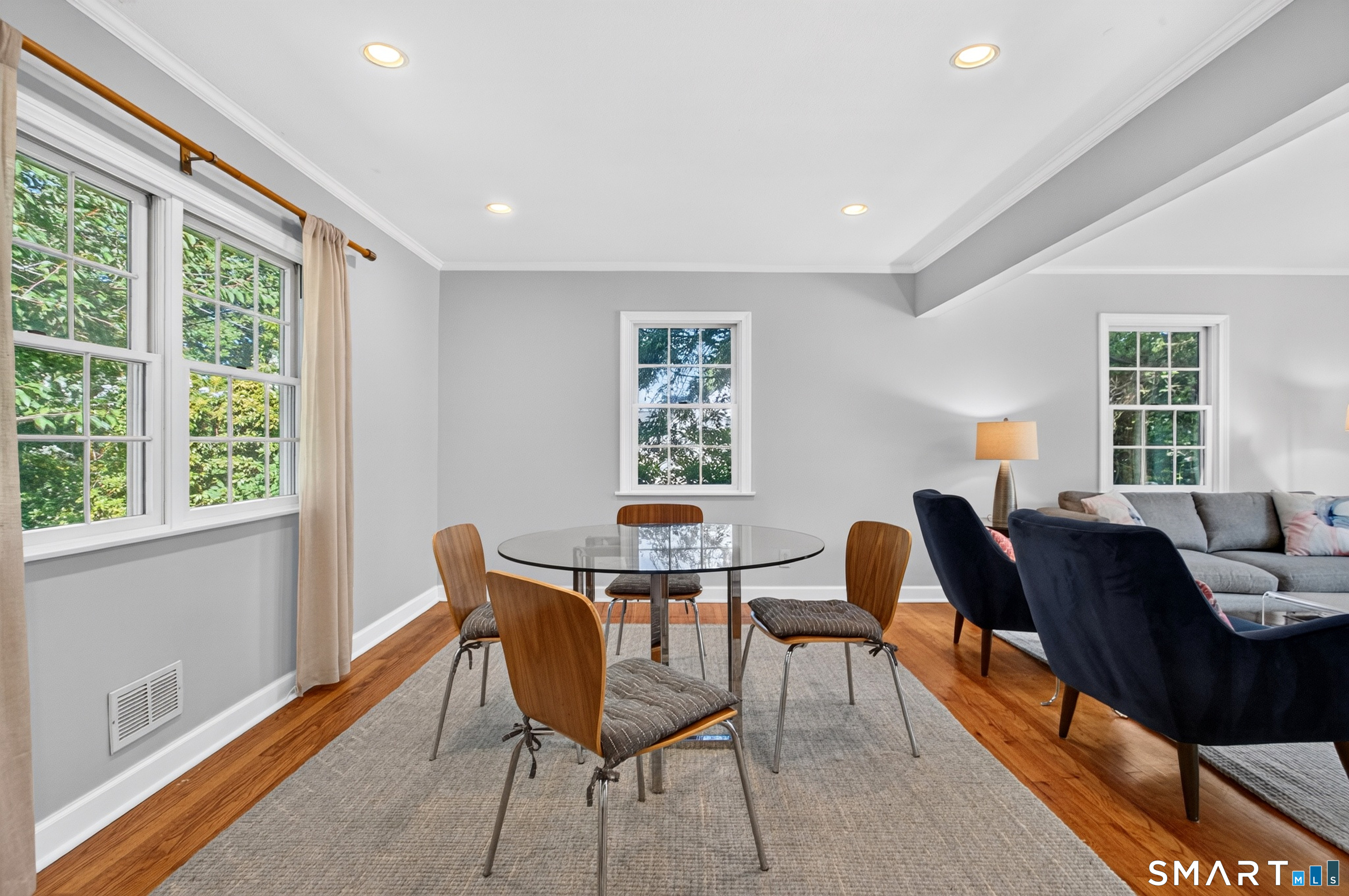 97 Gorham Road Fairfield, CT 06824 - Photo 4 of 25 Gallery Image 4