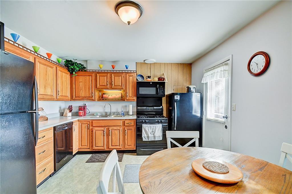 2341 Courtney Road Indianapolis, IN 46219 - Photo 11 of 29 Gallery Image 11