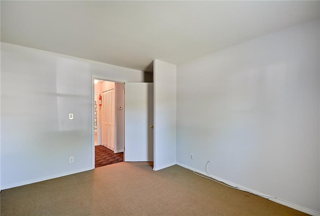 2341 Courtney Road Indianapolis, IN 46219 - Photo 21 of 29 Gallery Image 21