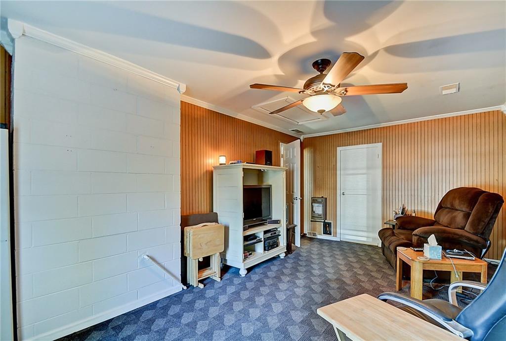 2341 Courtney Road Indianapolis, IN 46219 - Photo 23 of 29 Gallery Image 23