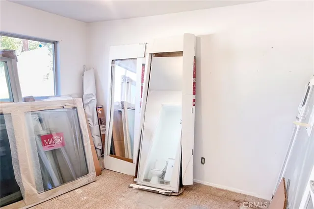 $600,000 | 22481 Los Rogues Drive, Saugus, CA 91350