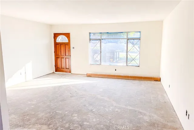 $600,000 | 22481 Los Rogues Drive, Saugus, CA 91350