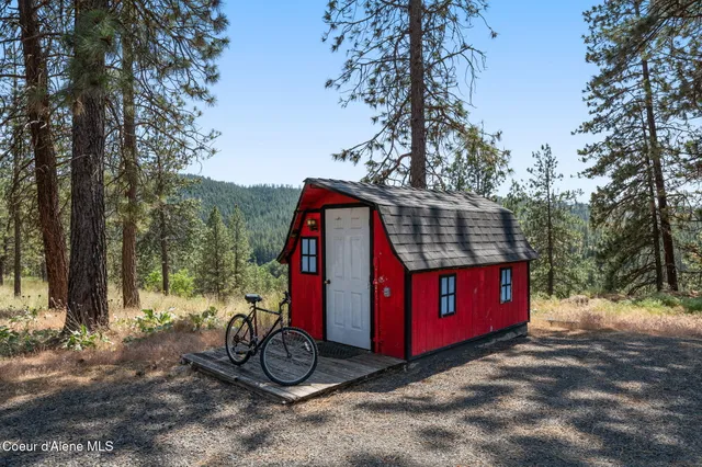 $1,599,000 | 4311 West Center Lane, Spokane, WA 99208