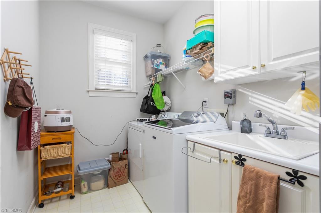 1505 Meta Court High Point, NC 27265 - Photo 23 of 45