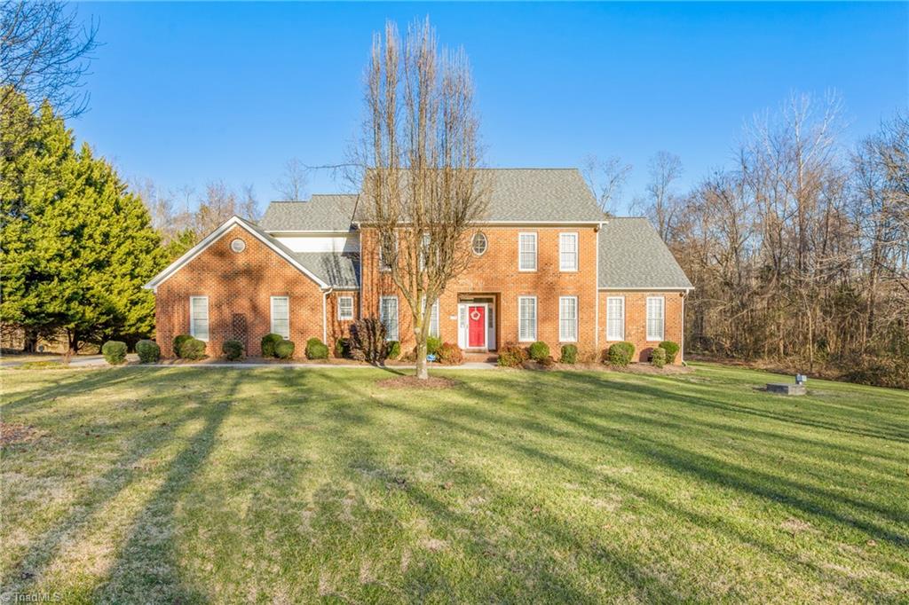 1505 Meta Court High Point, NC 27265 - Photo 3 of 45