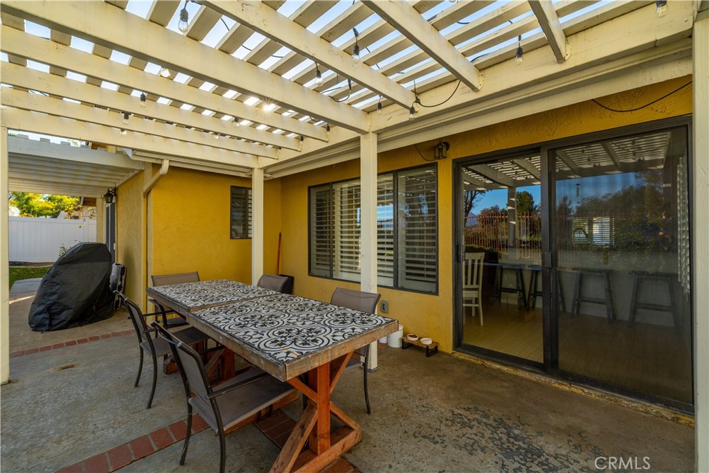 41552 Willow Run Road Temecula, CA 92591 - Photo 19 of 38