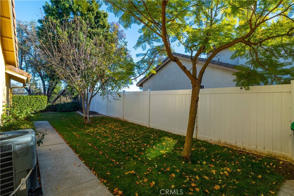41552 Willow Run Road Temecula, CA 92591 - Photo 23 of 38