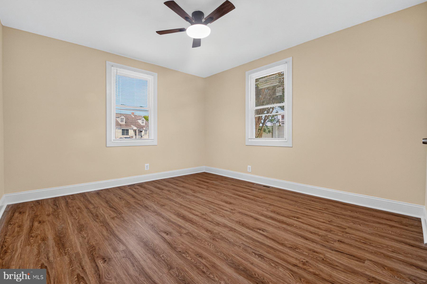 3439 Court Way Baltimore, MD 21222 - Photo 8 of 30