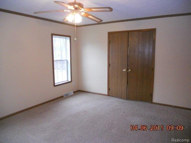 9011 Secor Road Temperance, MI 48182 - Photo 7 of 14 Masterbedroom