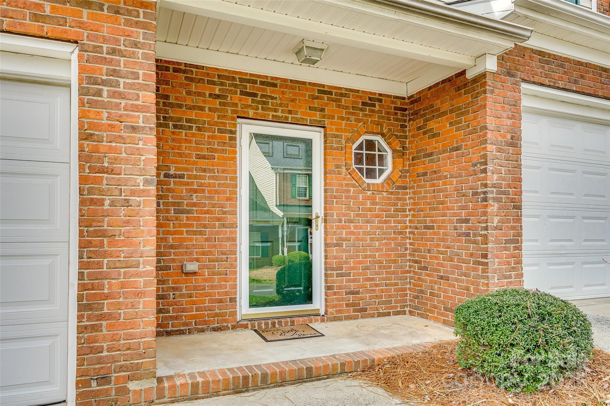 2035 Lennox Square Road Charlotte, NC 28210 - Photo 2 of 29 a view of a brick wall
