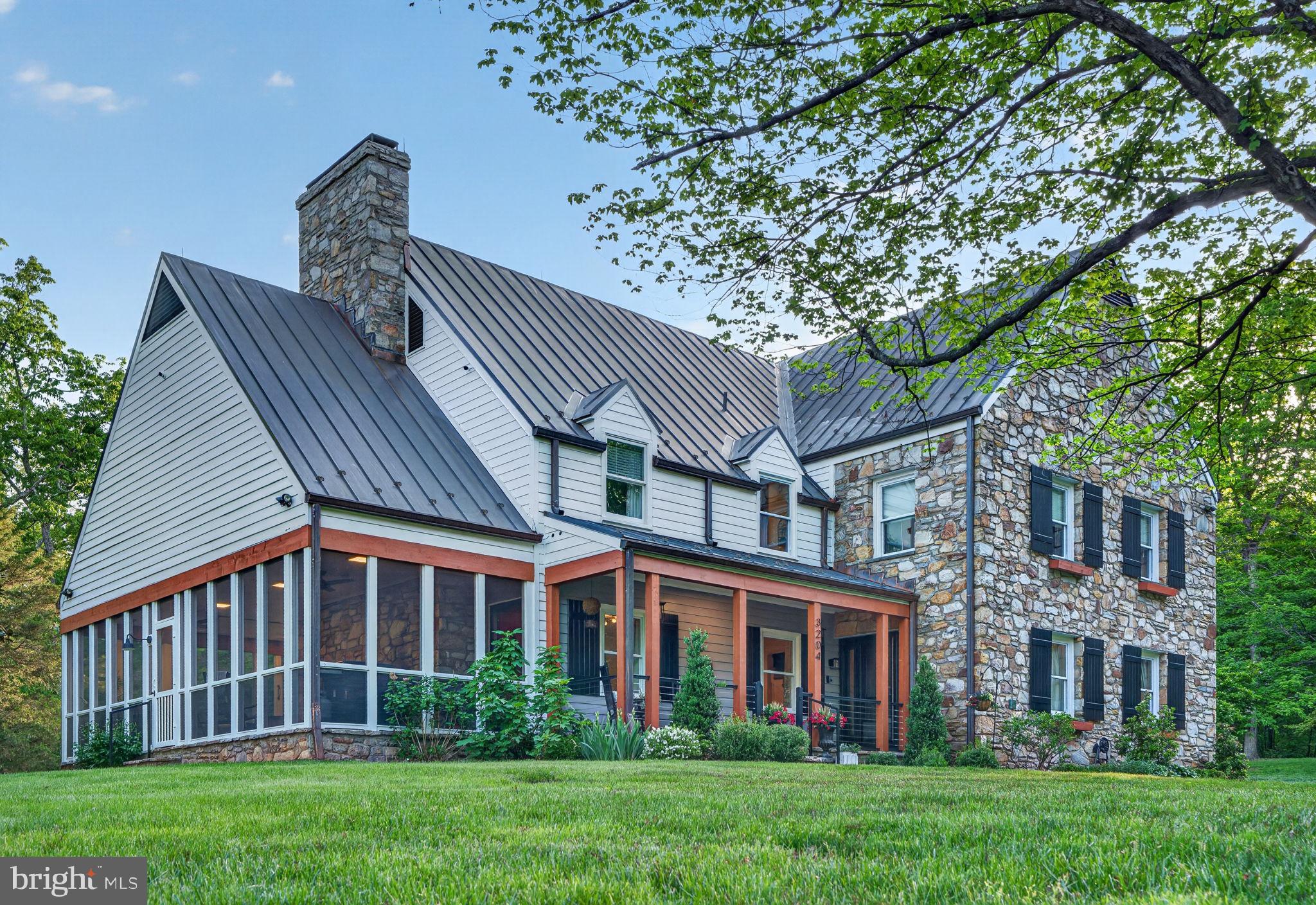 3204 Mountain Road Haymarket, VA 20169 - Photo 1 of 61