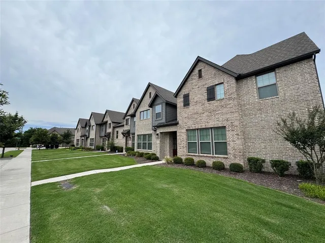 $2,500 | 1951 Sweetwater Lane, Allen, TX 75013