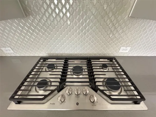 $2,500 | 1951 Sweetwater Lane, Allen, TX 75013