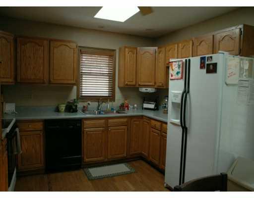 229 Highway 68 Rochester, PA 15074 - Photo 6 of 8 Kitchen.