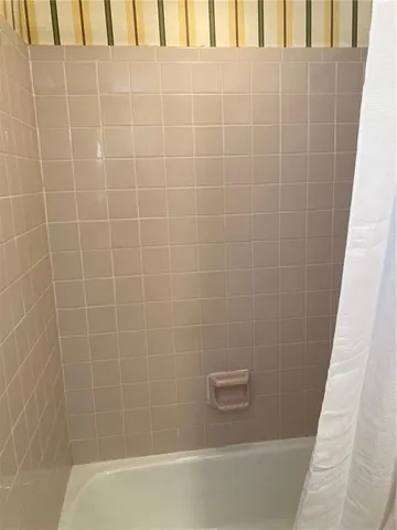 $1,250 | 117 Cobb Avenue, Pittsburgh, PA 15205