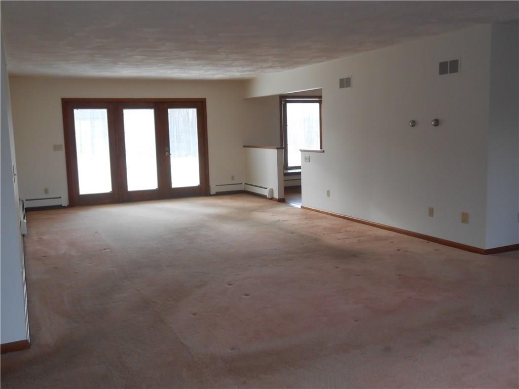165 North Road Butler, PA 16001 - Photo 4 of 21 Center of home living space opens to rear