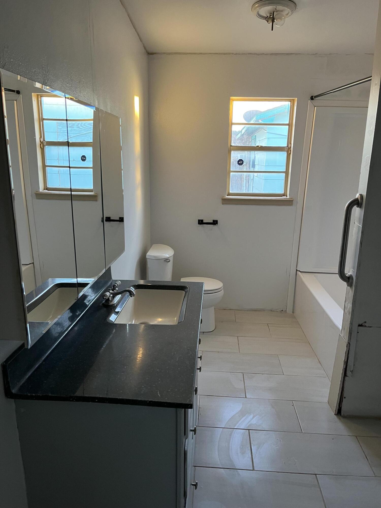 1107 53rd Street Lubbock, TX 79412 - Photo 5 of 6 IMG_8732