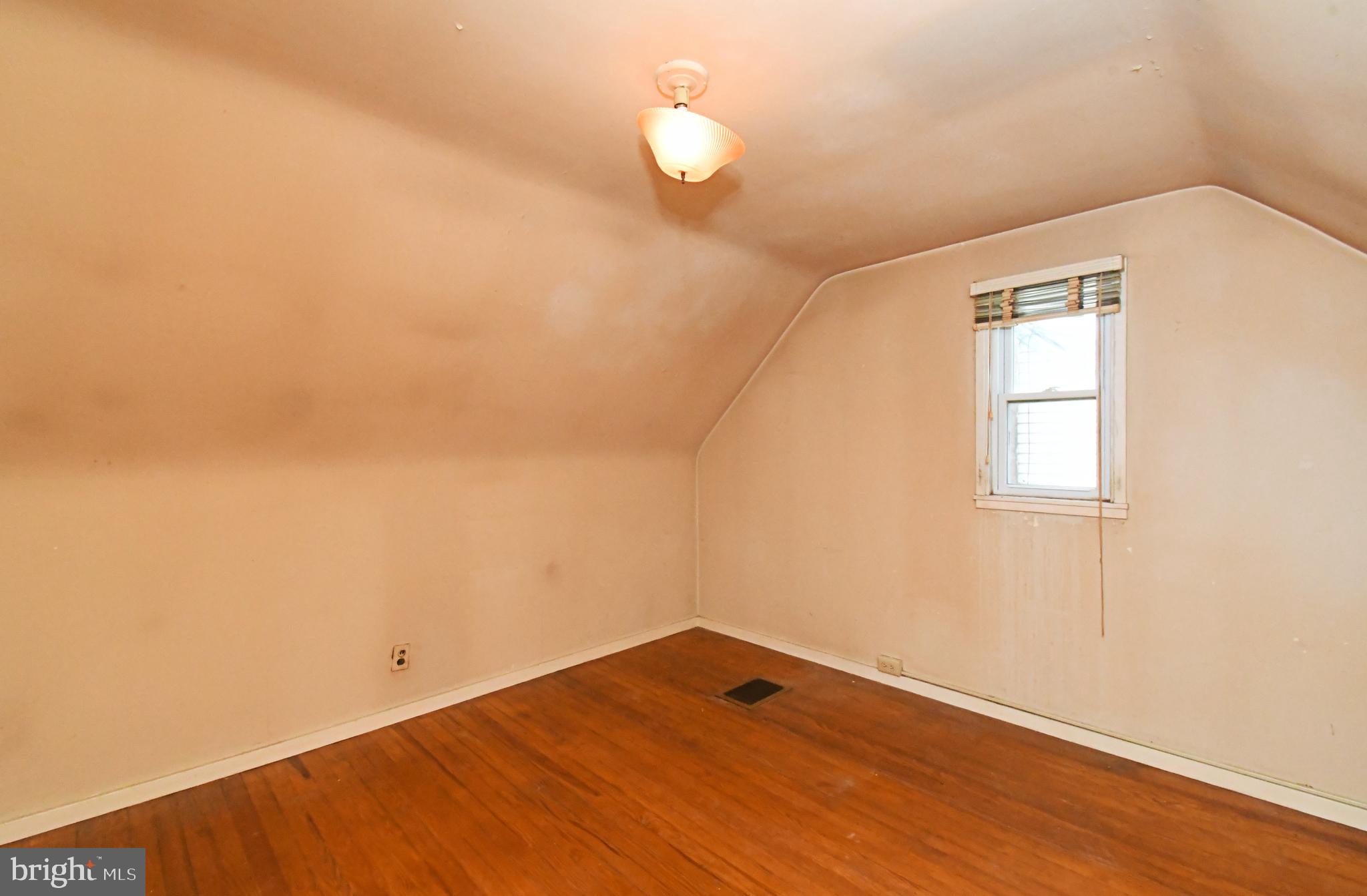 889 Old Lancaster Road Berwyn, PA 19312 - Photo 33 of 37 Gallery Image 33