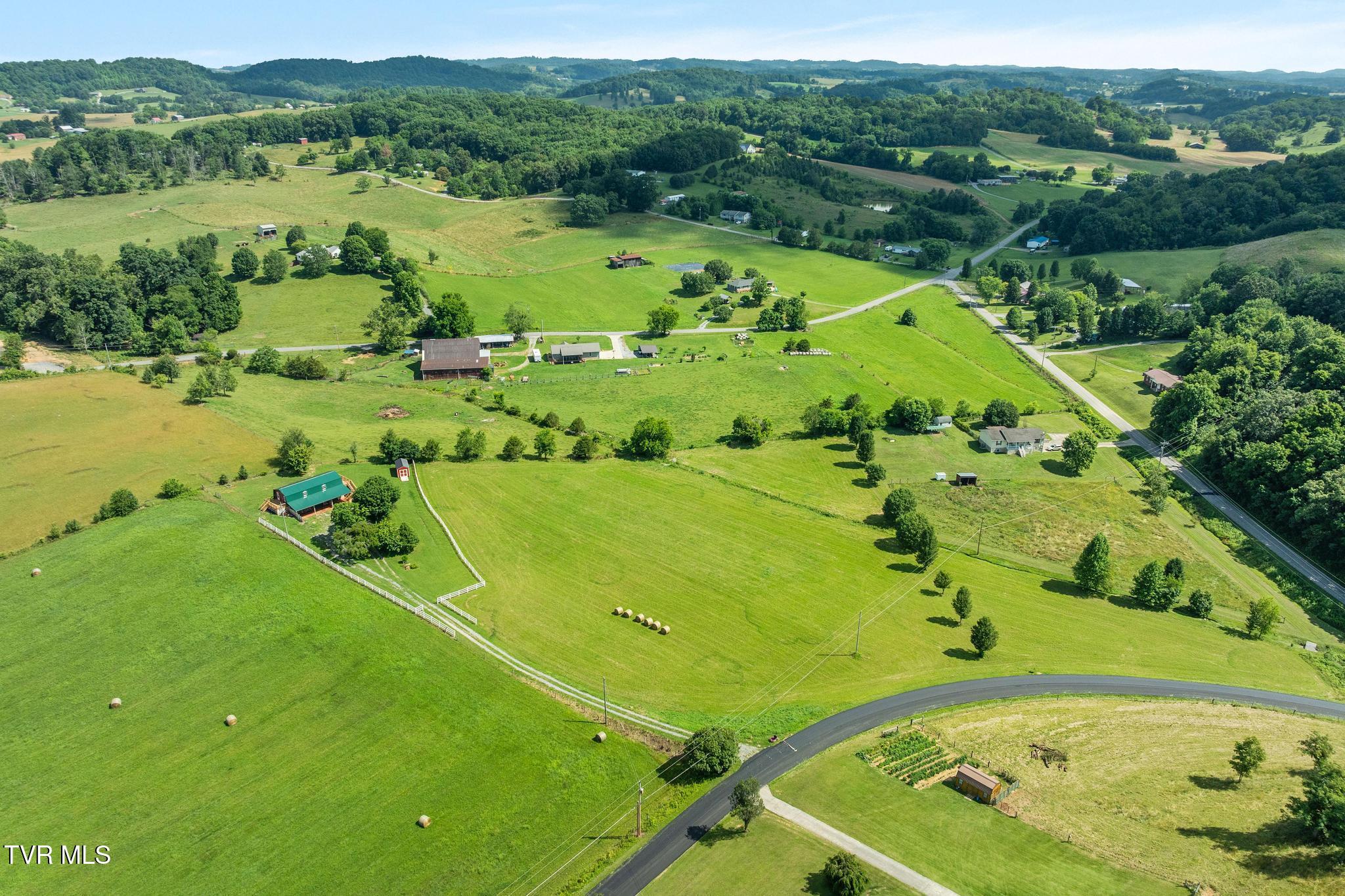 1115 Heritage Road North Chuckey, TN 37641 - Photo 14 of 68 DJI_0890