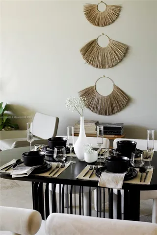 $848,000 | 3250 Grand Avenue, Unit 306, Miami, FL 33133