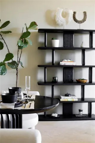 $848,000 | 3250 Grand Avenue, Unit 306, Miami, FL 33133