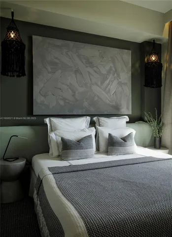 $848,000 | 3250 Grand Avenue, Unit 306, Miami, FL 33133