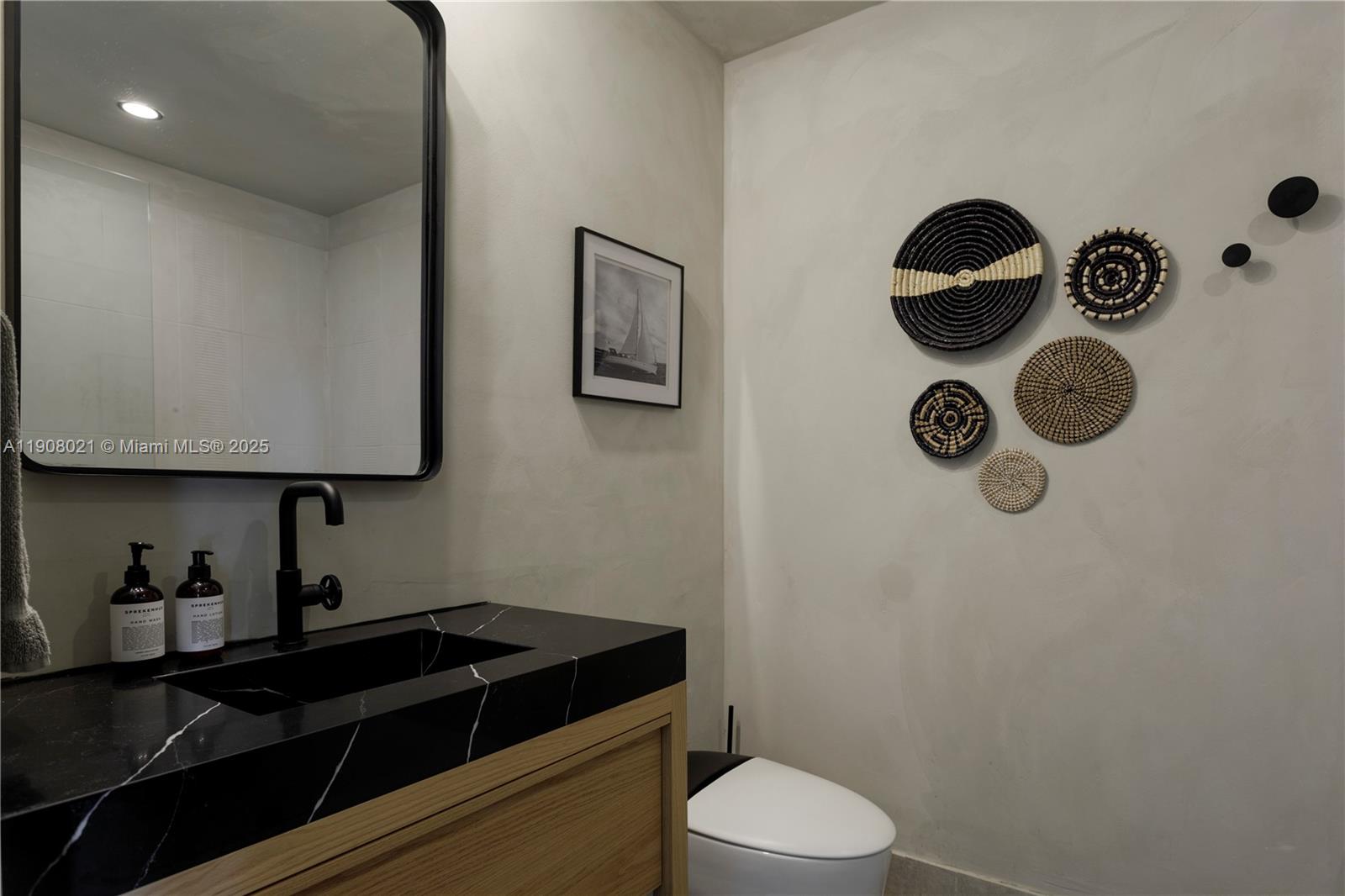 3250 Grand Avenue, Unit 306 Miami, FL 33133 - Photo 37 of 45