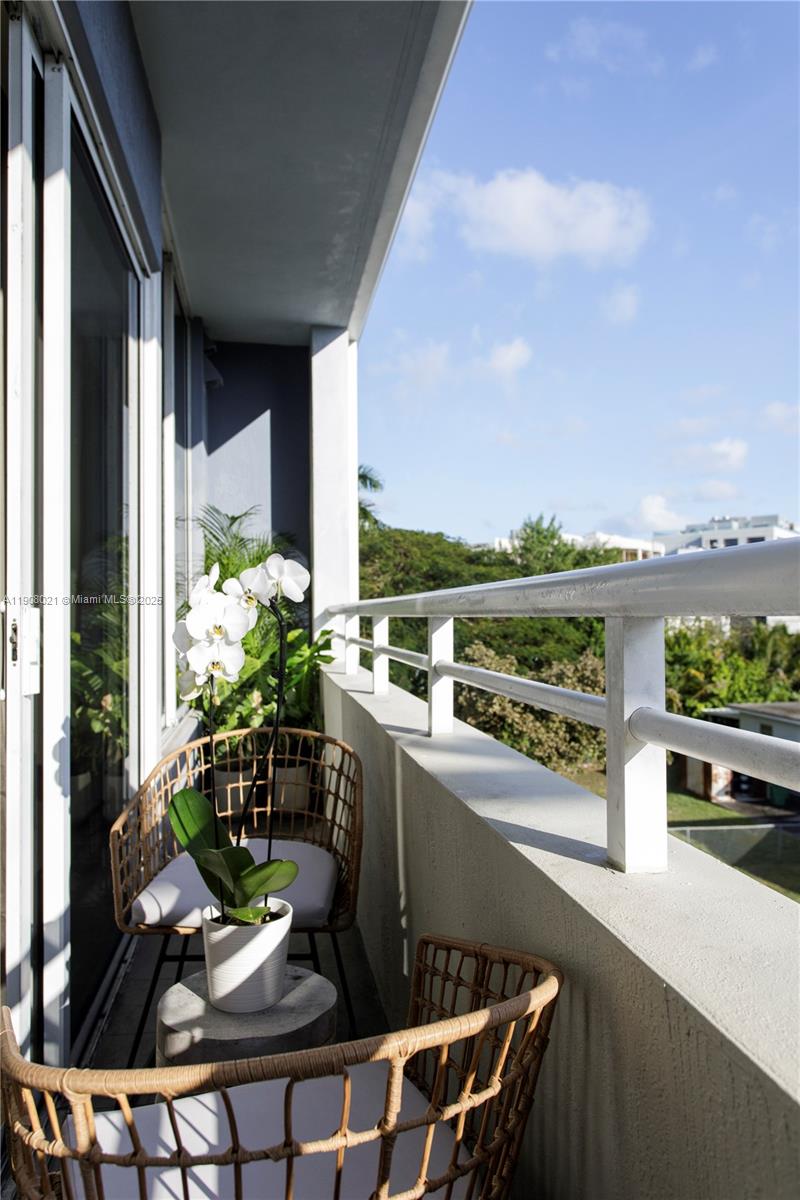 3250 Grand Avenue, Unit 306 Miami, FL 33133 - Photo 41 of 45