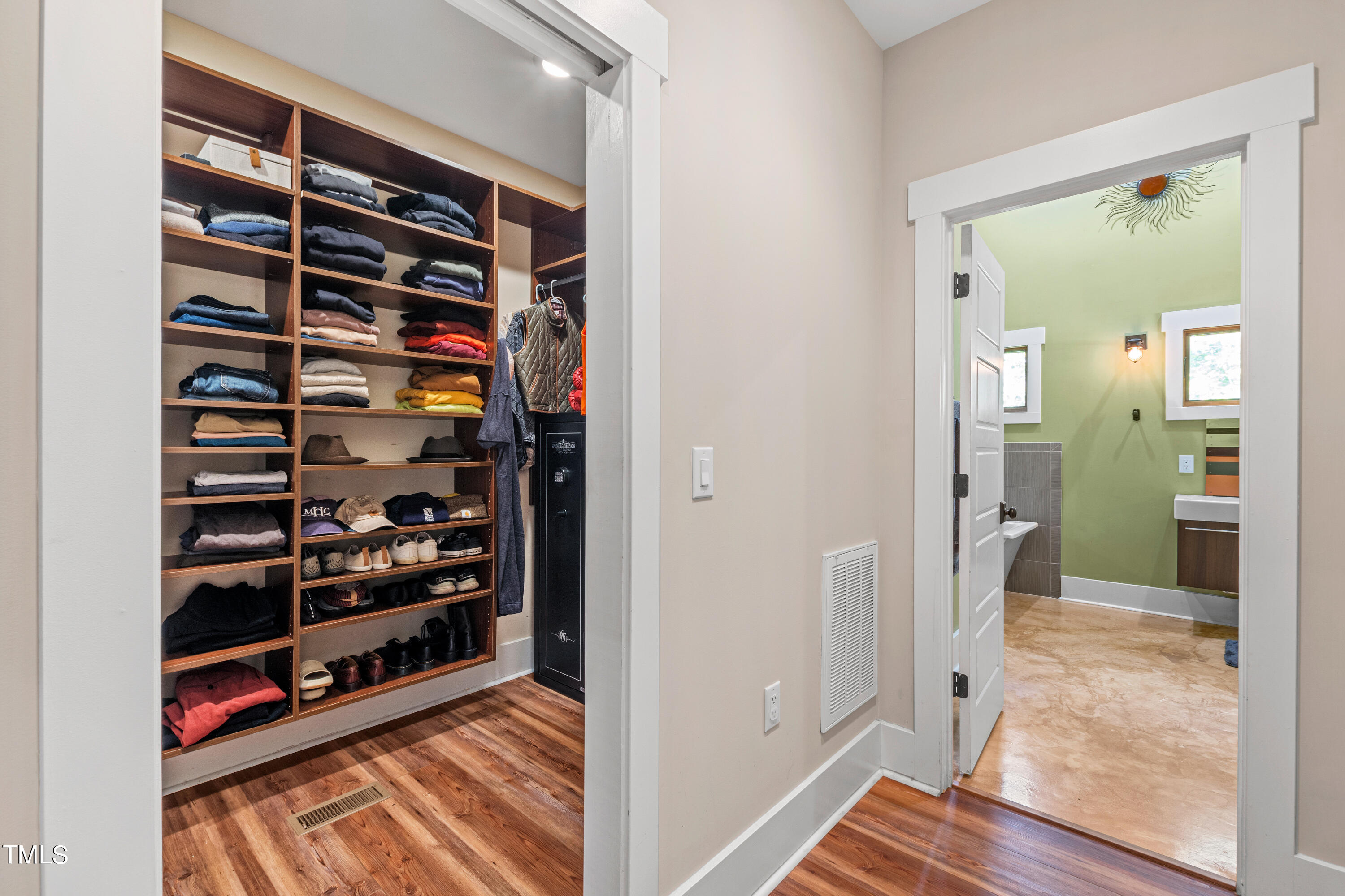 10040 South Lowell Road Bahama, NC 27503 - Photo 26 of 73 Interior (33)