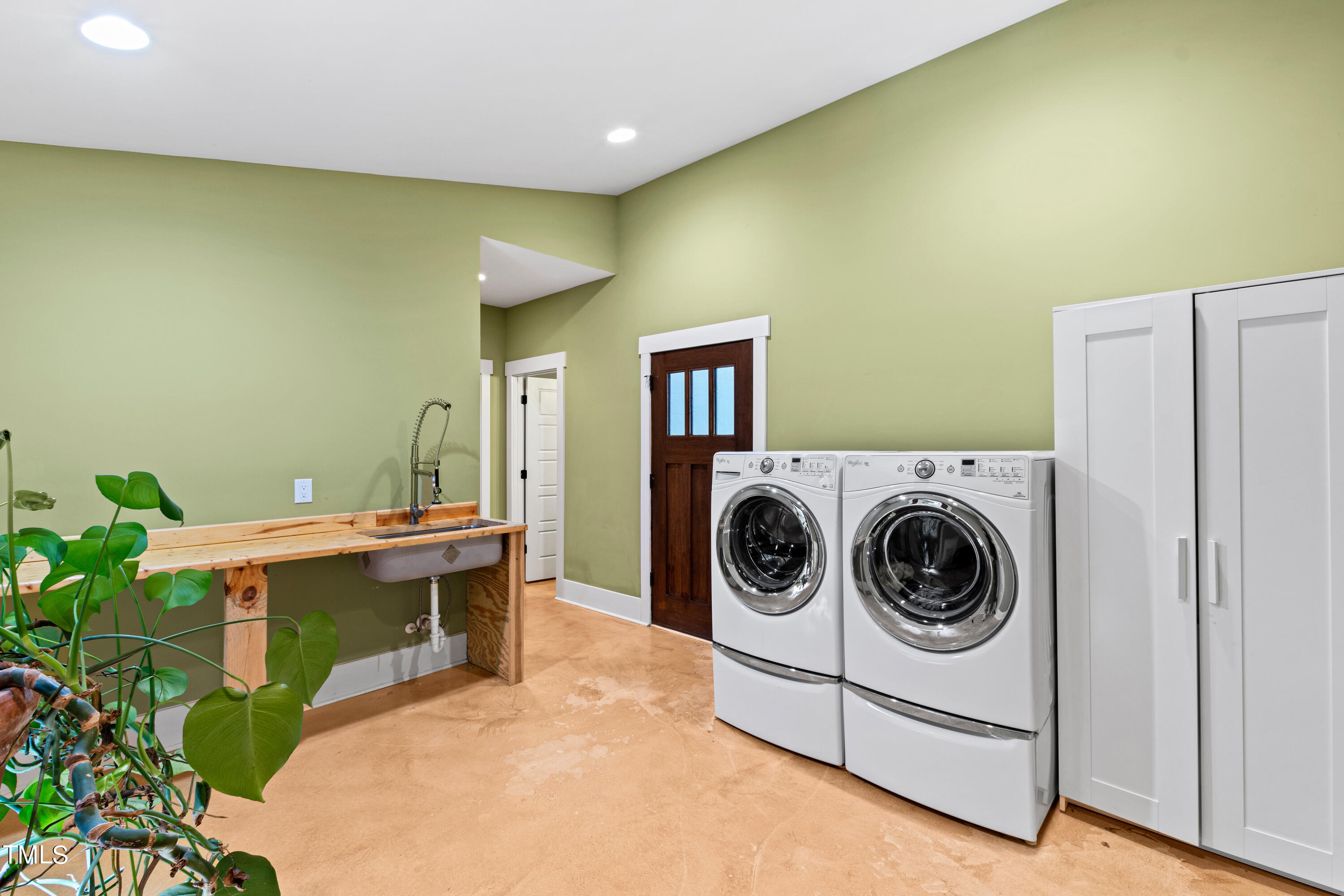 10040 South Lowell Road Bahama, NC 27503 - Photo 40 of 73 Interior (21)