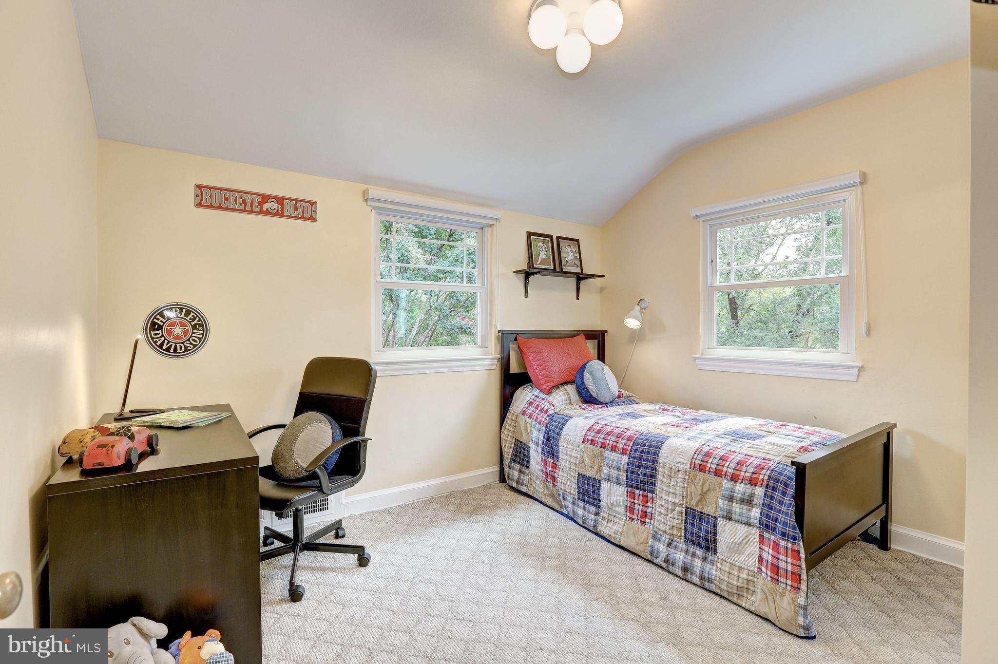 4908 River Road Bethesda, MD 20816 - Photo 16 of 26 Additional bedroom on second floor