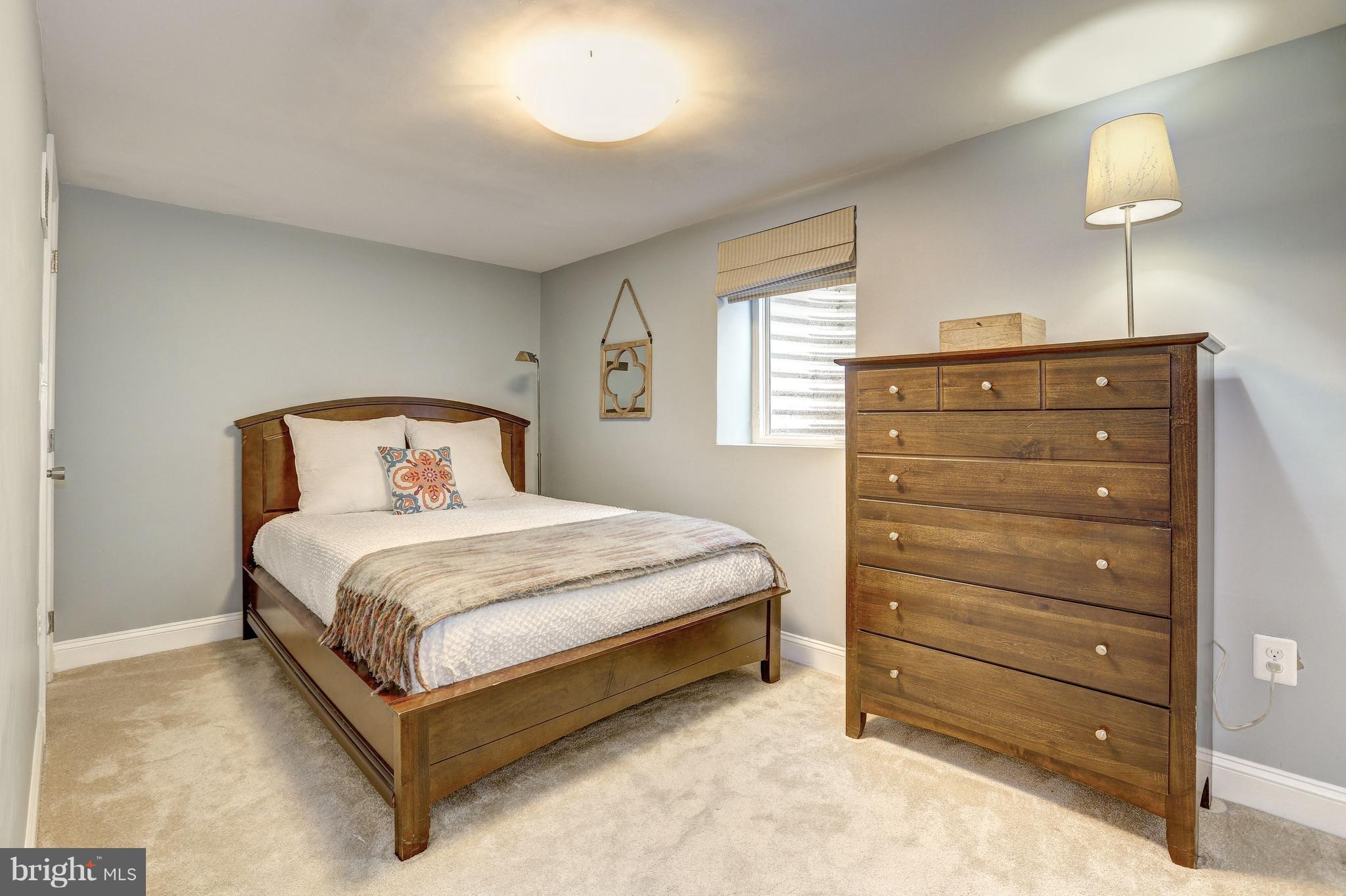 4908 River Road Bethesda, MD 20816 - Photo 23 of 26 Guest or au pair suite w/ lots of natural light