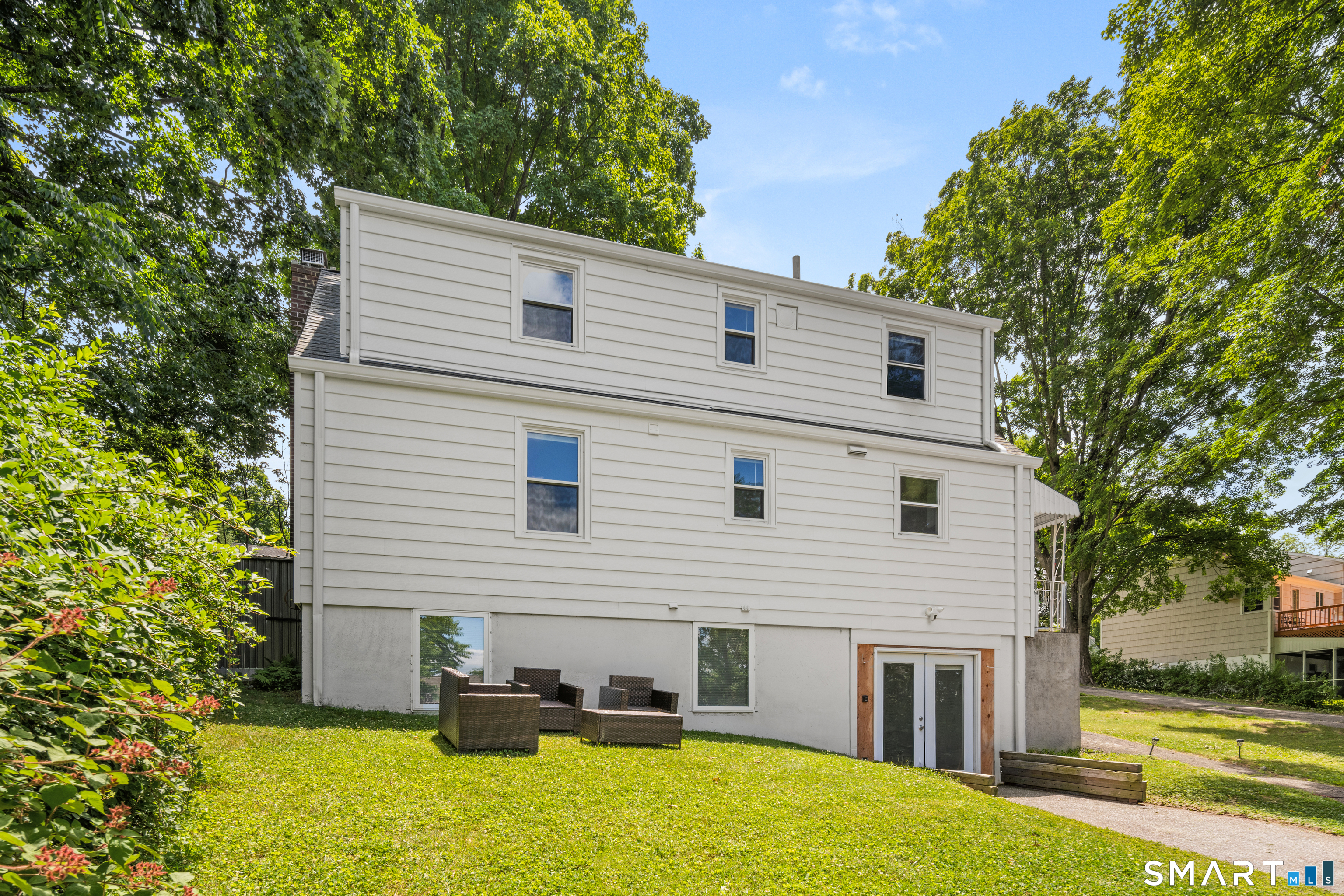 63 Valley View Road Fairfield, CT 06824 - Photo 28 of 30