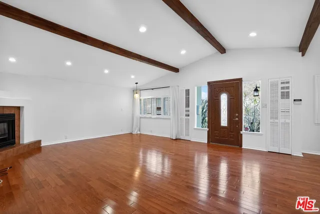 $4,200 | 4055 Moore Street, Los Angeles, CA 90066