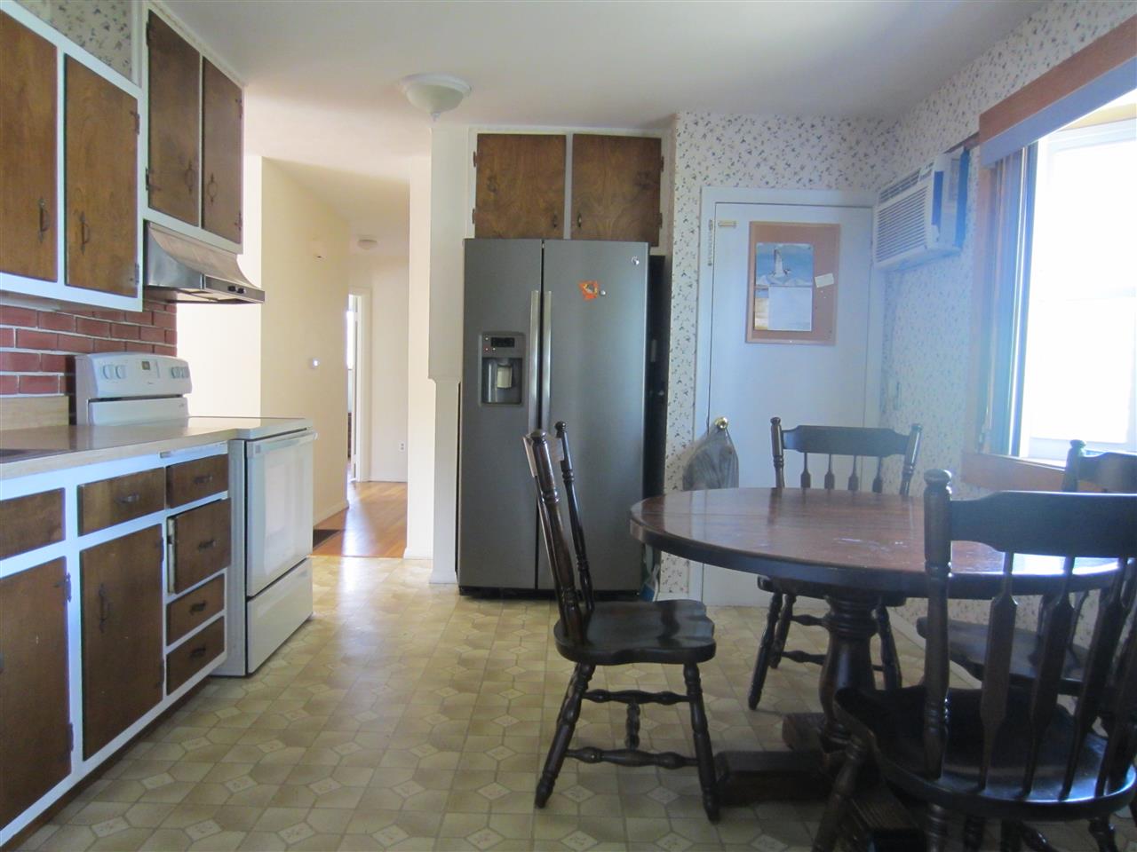 4 5th Street Rochester, NH 03867 - Photo 4 of 13