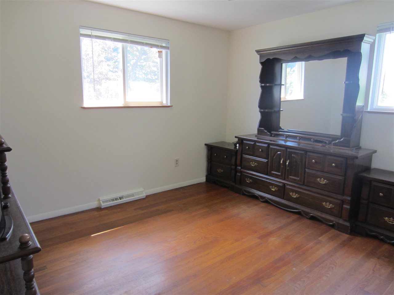 4 5th Street Rochester, NH 03867 - Photo 8 of 13
