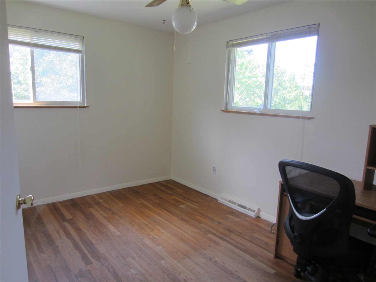 4 5th Street Rochester, NH 03867 - Photo 9 of 13