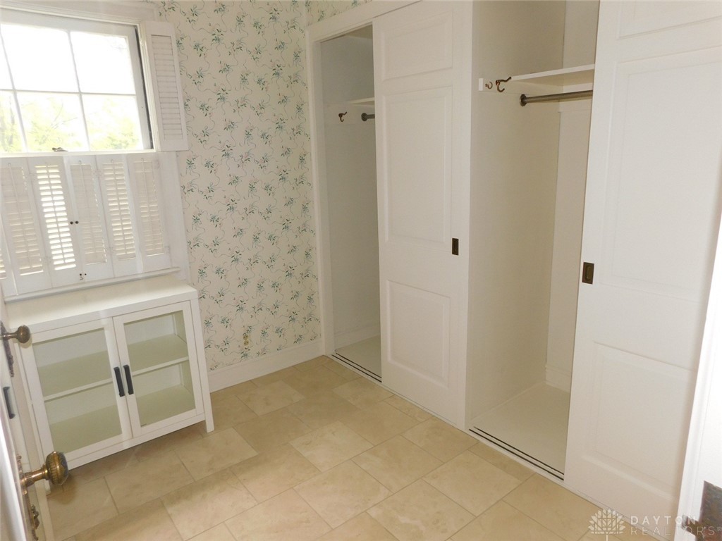 2401 Signal Hill Road Springfield, OH 45504 - Photo 27 of 40